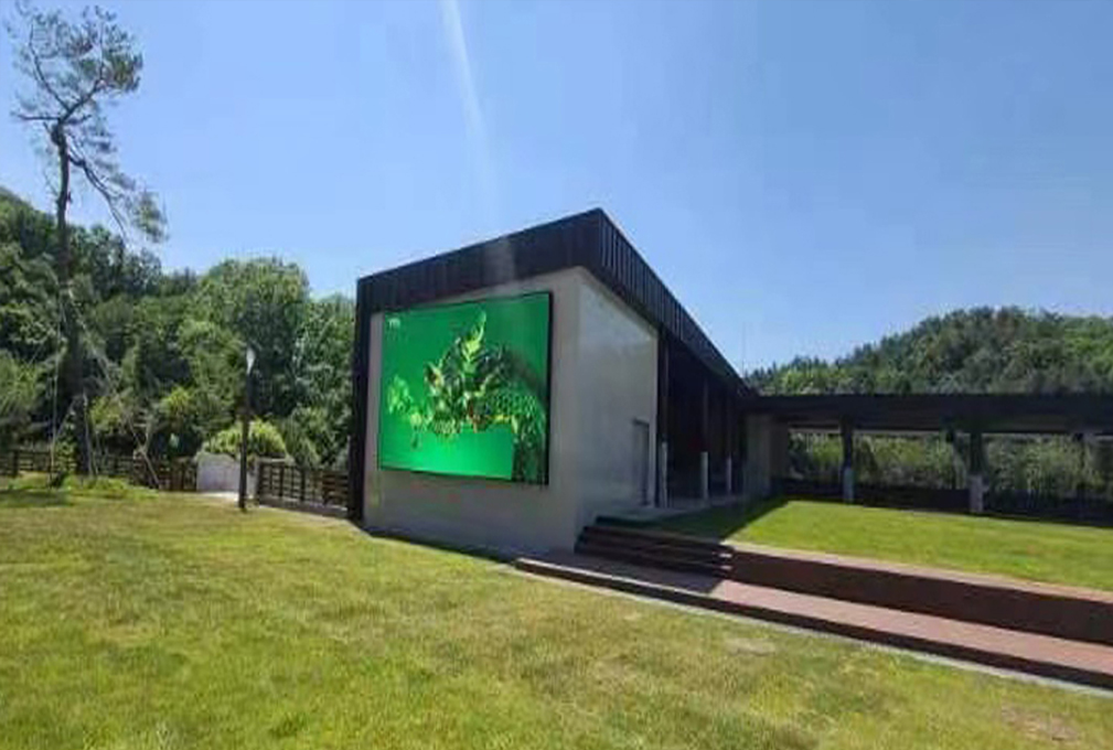 深圳某市政工程戶(hù)外P3 LED顯示屏